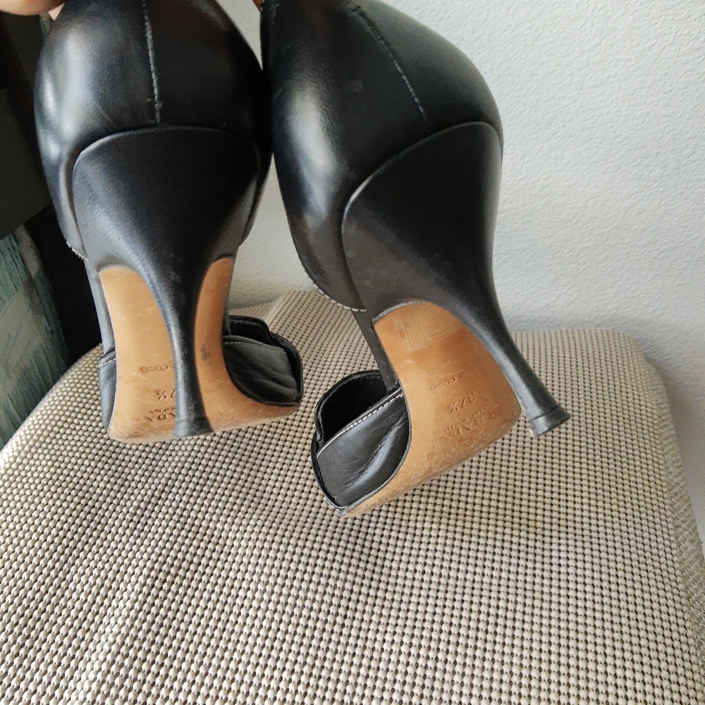 Prada Black Leather Shoes - Picture 6 of 8